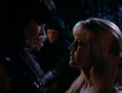 4x08-Crusader_001982