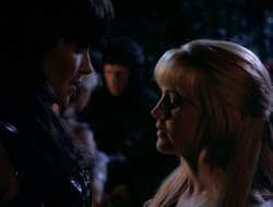 4x08-Crusader_001983