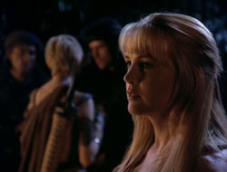 4x08-Crusader_001993