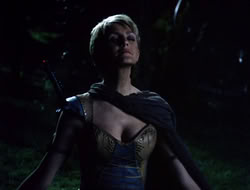 4x08-Crusader_002014