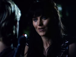 4x08-Crusader_002061