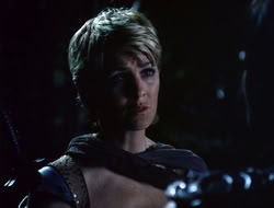 4x08-Crusader_002092