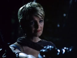 4x08-Crusader_002151