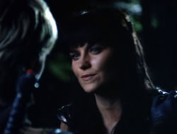 4x08-Crusader_002156