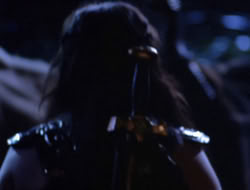 4x08-Crusader_002203