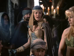 4x08-Crusader_002292
