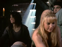 4x08-Crusader_002334