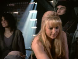 4x08-Crusader_002335