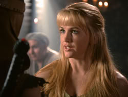 4x08-Crusader_002394