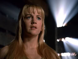 4x08-Crusader_002760