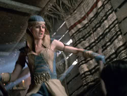 4x08-Crusader_002780