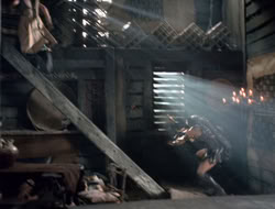 4x08-Crusader_002783