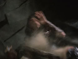 4x08-Crusader_002792