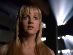 4x08-Crusader_002793