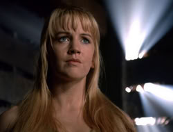 4x08-Crusader_002827