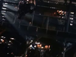 4x08-Crusader_002852