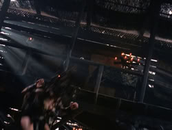 4x08-Crusader_002853