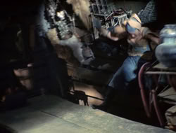4x08-Crusader_002880