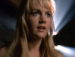 4x08-Crusader_002923