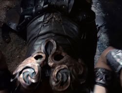 4x08-Crusader_002925