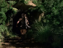 4x08-Crusader_003288