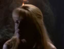 4x08-Crusader_003320