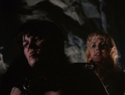 4x08-Crusader_003334