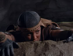 4x08-Crusader_003577