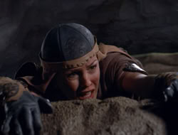 4x08-Crusader_003594