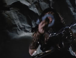 4x08-Crusader_003617