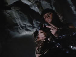 4x08-Crusader_003618