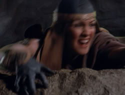 4x08-Crusader_003625