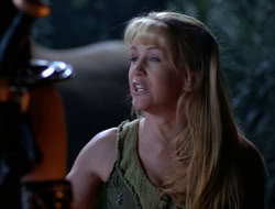 4x09-PastImperfect_000093