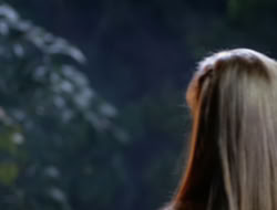 4x09-PastImperfect_000102