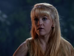4x09-PastImperfect_000121