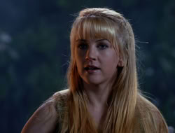 4x09-PastImperfect_000124