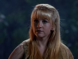 4x09-PastImperfect_000138