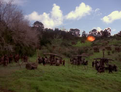 4x09-PastImperfect_000384