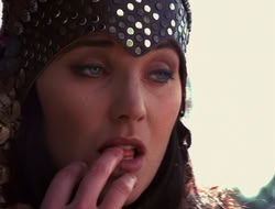 4x09-PastImperfect_000457