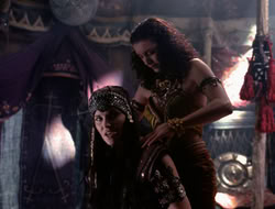 4x09-PastImperfect_000744