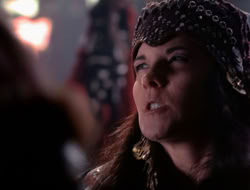 4x09-PastImperfect_000831