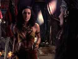 4x09-PastImperfect_000937