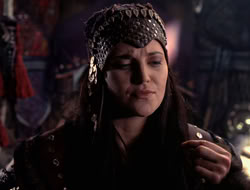 4x09-PastImperfect_000957