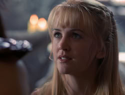 4x09-PastImperfect_001625