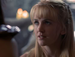 4x09-PastImperfect_001627