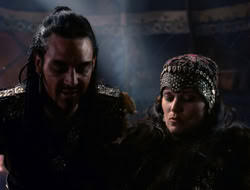 4x09-PastImperfect_001709