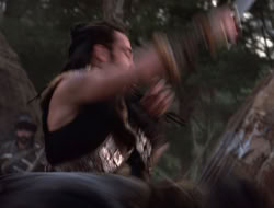 4x09-PastImperfect_002001