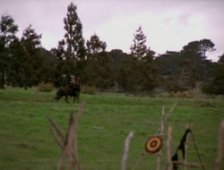 4x09-PastImperfect_002012