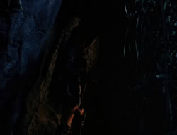 4x09-PastImperfect_002308