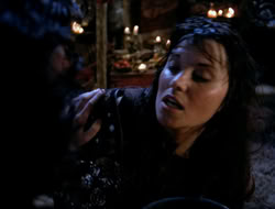 4x09-PastImperfect_002367